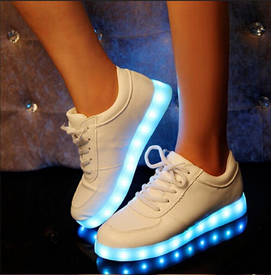 shoes light colour